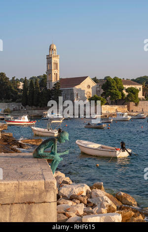 Une vue sur le monastère franciscain de la ville de Hvar, Croatie Banque D'Images