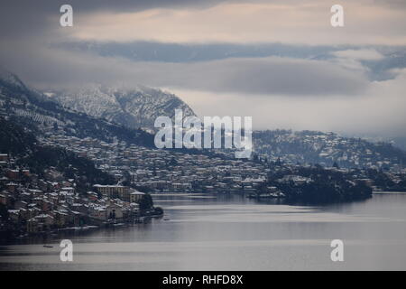 Le lac de Côme, Italie après une tempête Banque D'Images