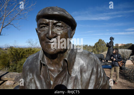 Un auto-portrait sculpture en bronze par le sculpteur Apache chiricahua Allan Houser au Museum of Indian Arts & Culture à Santa Fe, Nouveau Mexique Banque D'Images