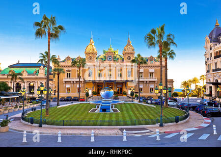 Place du Casino de Monte Carlo vue sur place, Principauté de Monaco Banque D'Images