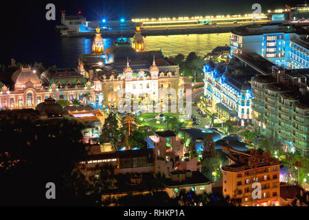 Place du Casino de Monte Carlo soirée carré vue aérienne, Principauté de Monaco Banque D'Images