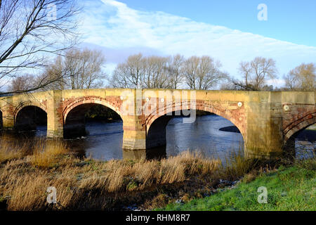 Pont à Bangor-sur-Dee dans le Nord du Pays de Galles Banque D'Images