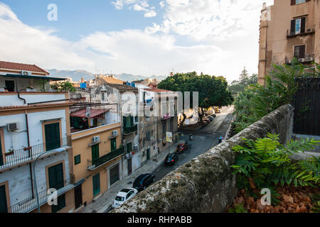 / Palerme Sicile - 14 septembre 2011 : vue panoramique sur le toit de la ville Banque D'Images