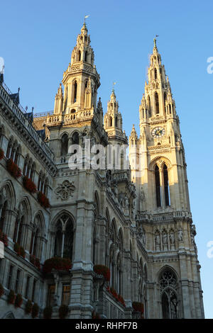 Tours de l'Hôtel de ville de Vienne, Autriche Banque D'Images