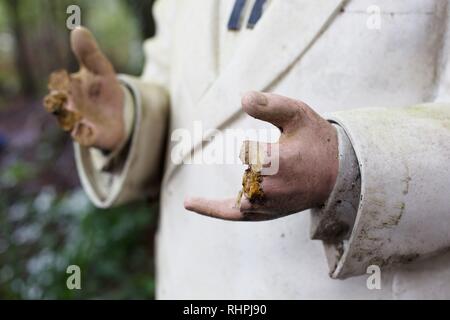 Une statue du colonel Sanders. Banque D'Images