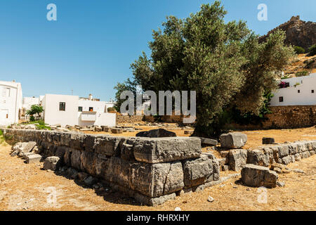 (Tetrastoon τετράστῳον, "quatre arcades') cour intérieure historique entouré par quatre portiques (une structure composée de quatre piliers). Banque D'Images