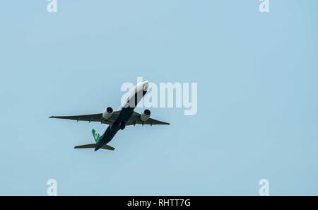 BANGKOK, THAÏLANDE - 27 janvier 2018 : la compagnie aérienne internationale après le décollage à l'aéroport de Suvarnabhumi en Thaïlande. Banque D'Images