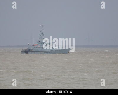 Sheerness, Kent, UK. 4 Février, 2019. Coupe-bordure active vigilance HMC ancré à Sheerness Kent en ce matin. HMC Vigilant est l'un des quatre 42 m (138 ft) cutters exploité par la UK Border Agency. Credit : James Bell/Alamy Live News Banque D'Images