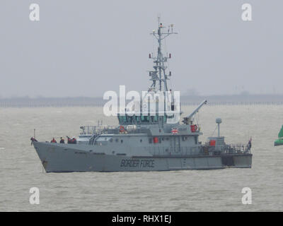 Sheerness, Kent, UK. 4 Février, 2019. Coupe-bordure active vigilance HMC ancré à Sheerness Kent en ce matin. HMC Vigilant est l'un des quatre 42 m (138 ft) cutters exploité par la UK Border Agency. Credit : James Bell/Alamy Live News Banque D'Images