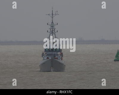 Sheerness, Kent, UK. 4 Février, 2019. Coupe-bordure active vigilance HMC ancré à Sheerness Kent en ce matin. HMC Vigilant est l'un des quatre 42 m (138 ft) cutters exploité par la UK Border Agency. Credit : James Bell/Alamy Live News Banque D'Images