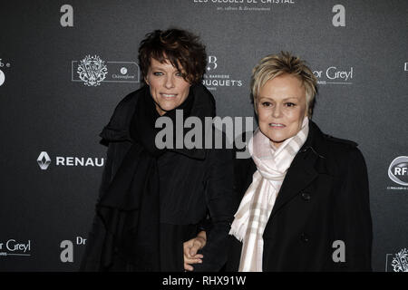 Paris, France. Feb, 2019 4. Anne Le Nen et Muriel Robin assister à la 14e cérémonie de globes de cristal à la salle Wagram le 4 février 2019 à Paris, France. Credit : Bernard Menigault/Alamy Live News Banque D'Images