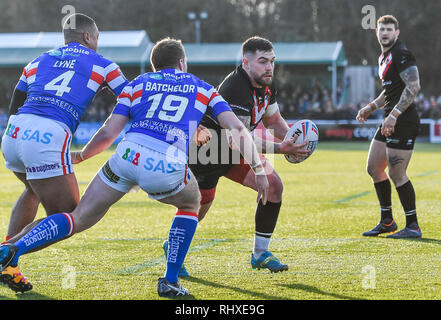 3 février 2019 , Terrain de sport Trailfinders, Londres, Angleterre ; Betfred Super League, ronde 1, London Broncos vs Wakefield Trinity ; Matty Fozard (14) de London Broncos en action Crédit : Craig Thomas/News Images Banque D'Images