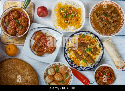 Uisine Afghani, l'Asie centrale, des plats traditionnels assortiment vue d'en haut. Banque D'Images