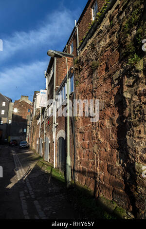 Le mur de la ville romaine d'Exeter. Banque D'Images