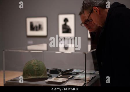 L'exposition 'Don McCullin', une grande rétrospective de la photographe de guerre, s'ouvre à la Tate Britain, le 5 février. Ainsi que son fameux coups Banque D'Images