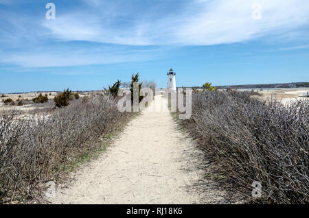 Edgartown Lighthouse, de Martha's Vineyard dans le Massachusetts - grand angle de visualisation. Banque D'Images