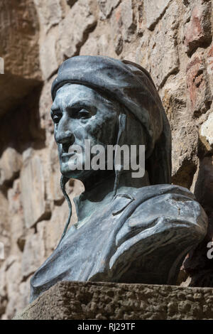 Buste de Dante Alighieri dans un petit square près de la Maison-musée de Dante, Florence, Toscane, Italie Banque D'Images