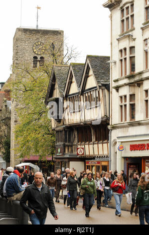 St Michael romane à l'église de Northgate dans centre historique d'Oxford, Oxfordshire, Angleterre, Royaume-Uni. 26 octobre 2008 © Wojciech Strozyk Banque D'Images
