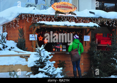 Deutschland, Bayern, Garmisch-Partenkirchen, Weihnachtsmarkt, Banque D'Images