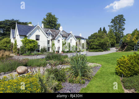 L'Angleterre, dans le Hampshire, Romsey, Hillier Gardens, Jermyns House, Banque D'Images