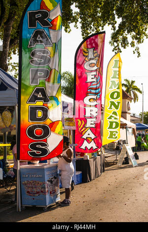 Stand de crème glacée, Calle Ocho, Miami, Floride, USA Banque D'Images