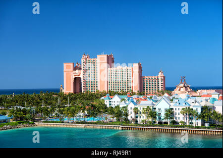 NASSAU, Bahamas - mars 9. 2016 : l'Atlantis Paradise Island Resort, situé dans les Bahamas . Le complexe de 800 millions de dollars de coûts d'apporter à la vie le mythe et légende de la cité perdue d'Atlantis. Banque D'Images