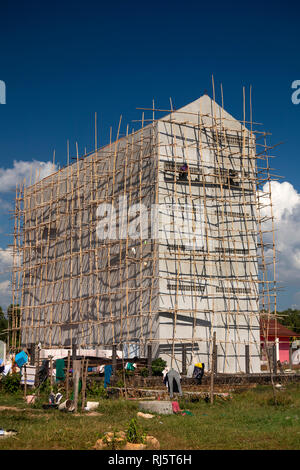 Cambodge, Preah Koh Kong, Krong Khemara Phoumin, bâtiment sans fenêtres, à soupe de nid d'oiseaux maison salanganes, en cours de construction Banque D'Images