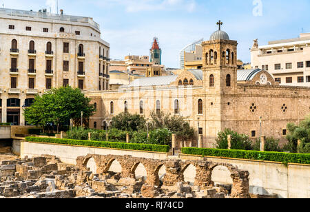 Ruines antiques et de Saint George en la cathédrale grecque orthodoxe de Beyrouth, Liban Banque D'Images