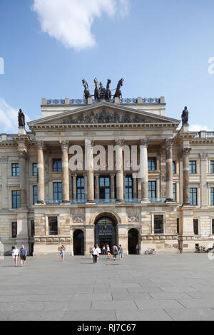 Deutschland, Niedersachsen, Braunschweig, wiederaufgebautes Residenzschloss Banque D'Images