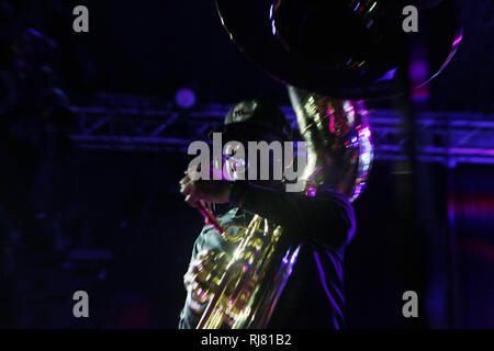 New York, New York, USA. Feb, 2019 4. Les artistes LES RACINES effectuer le dernier spectacle au Highline Ballroom actuel le 4 février 2019 à New York. Credit : Mpi43/media/Alamy Punch Live News Banque D'Images