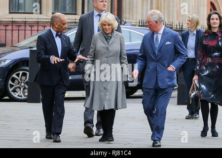 Cour suprême. Londres, Royaume-Uni. Feb, 2019 5. Le Prince Charles, prince de Galles et de Camilla, Duchesse de Cornouailles arrive à la Cour Suprême du Royaume-Uni. Credit : Dinendra Haria/Alamy Live News Banque D'Images