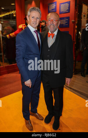 Berlin, Allemagne. 05 févr., 2019. 05.02.2019 : Jens Weissflog, Berlin (l) et Leonhard Mueller comme les clients de l'Askania Award dans le jardin d'hiver. Credit : Gerald Matzka/dpa-Zentralbild/ZB/dpa/Alamy Live News Banque D'Images