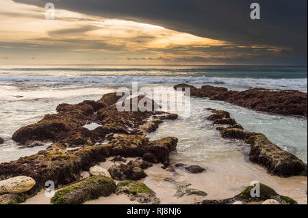Die Halbinsel Bukit Badung mit dem Dreamland Beach Banque D'Images