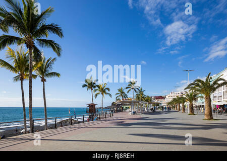 Strandpromenade von Puerto Naos, La Palma, Kanarische Inseln, Spanien Banque D'Images