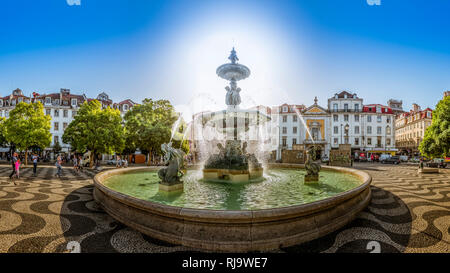 Europa, Portugal, Lisbonne, la place Rossio, Platz, Brunnen Banque D'Images