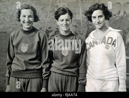 Photographie de la saut à l'médaillés aux Jeux Olympiques de 1932. (De gauche à droite) Jean Lachapelle (1911- 1998) a remporté l'or pour les USA. 'Ella Mildred Babe Didrikson Zaharias' (1911 - 1956) a pris l'argent pour les USA. Eva Dawes (1912 - 2009) a pris le bronze pour le Canada. Banque D'Images