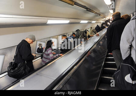 La station de métro de Londres à Londres, Angleterre, Royaume-Uni. 27 octobre 2008 © Wojciech Strozyk / Alamy Stock Photo Banque D'Images