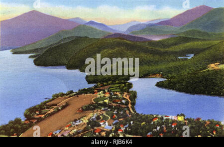 Lake Placid, N.Y., USA - Mirror Lake - voir à partir d'un avion Banque D'Images