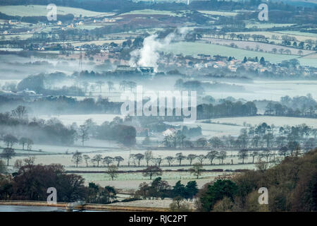 Voir des terres agricoles sur un matin glacial près de Linlithgow, West Lothian' Banque D'Images