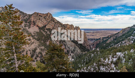 Coucher du soleil à Eldorado Canyon State Park Banque D'Images