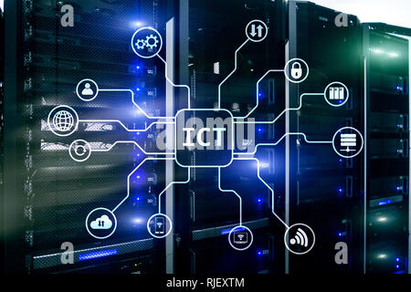 Tic - technologies de l'information et des communications sur l'arrière-plan de la salle serveur concept Banque D'Images