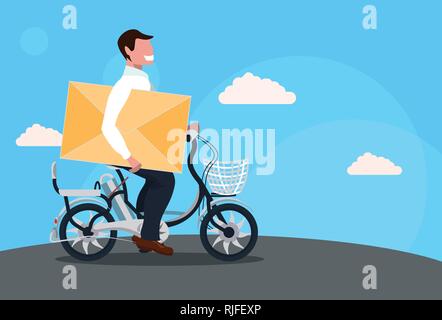 Location vélo businessman holding lettre correspondance papier enveloppe concept livraison guy riding bike homme personnage pleine longueur Illustration de Vecteur