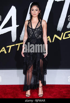 WESTWOOD, LOS ANGELES, CA, USA - 05 février : L'actrice Rosa Salazar arrive à la première de Los Angeles de la 20th Century Fox's 'Alita Battle Angel' : tenue au Regency Village Theatre Le 5 février, 2019 à Westwood, Los Angeles, Californie, États-Unis. (Photo par Xavier Collin/Image Press Office) Banque D'Images