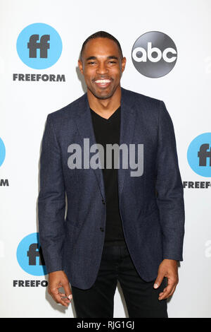 LOS ANGELES - Oct 5 : Jason George au Disney ABC Television Winter Press Tour Photo du Langham Huntington Hotel le 5 février 2019 à Pasadena, CA Crédit : David Edwards/MediaPunch Banque D'Images