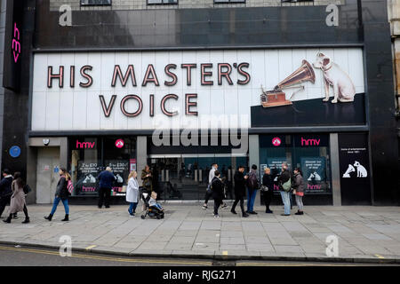Londres, Royaume-Uni. Feb 6, 2019. Le produit phare du magasin HMV sur Oxford Street est fermé. Credit : Yanice Idir / Alamy Live News Banque D'Images