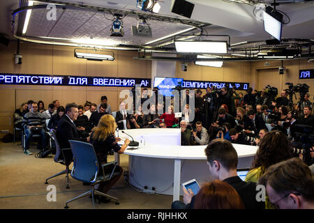 L'Ukraine. L'ex président Yanukovich, exilé chassé dans la tourmente de 2014 à Kiev, a tenu une conférence de presse à Moscou aujourd'hui, 2/6/2019 Banque D'Images