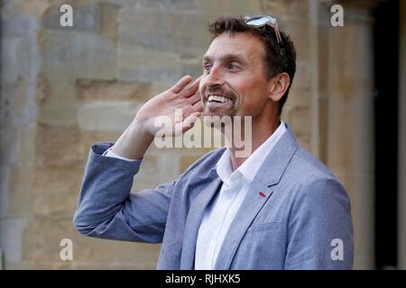 Kenton Cool, l'alpiniste et aventurier, l'Orateur invité lors d'une réception au Château d'Hatherop, près de Cirencester, Gloucestershire. 20e Banque D'Images