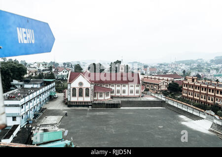 Avis de Jawaharlal Nehru Stadium (Shillong), est un stade de football de Shillong, Meghalaya, en Inde. principalement pour le football et accueille les matches à domicile de Sh Banque D'Images