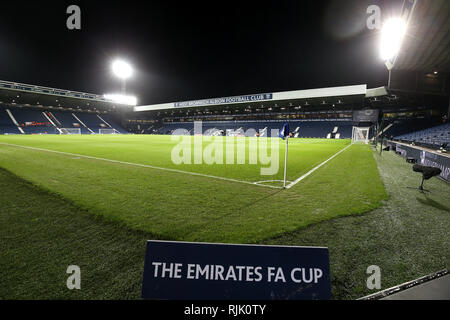 Une vue générale de l'aubépine le sol avant le match au cours de la FA Cup quatrième relecture ronde match à The Hawthorns, West Bromwich. Banque D'Images