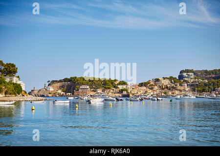 Port de Soller village situé sur la côte ouest de Majorque, Espagne. Banque D'Images